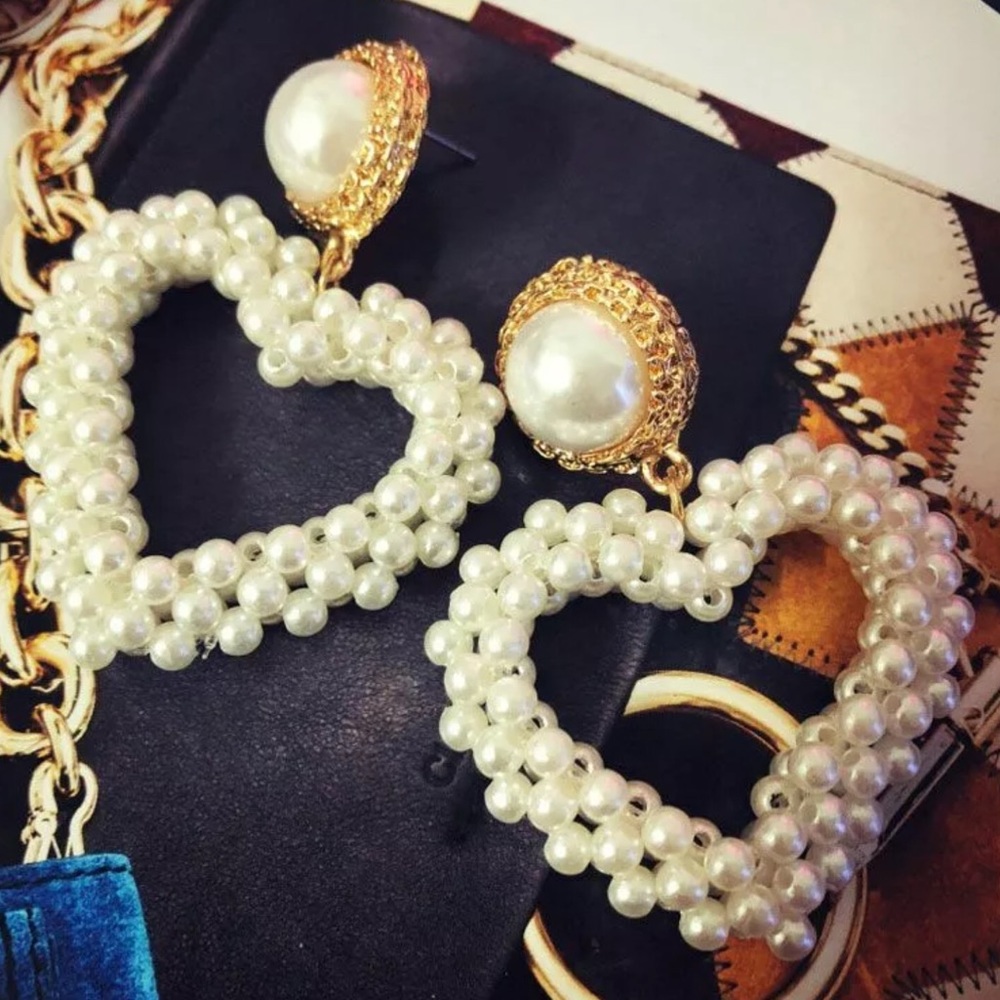 Pearl Heart Drop Earring statement drop earrings